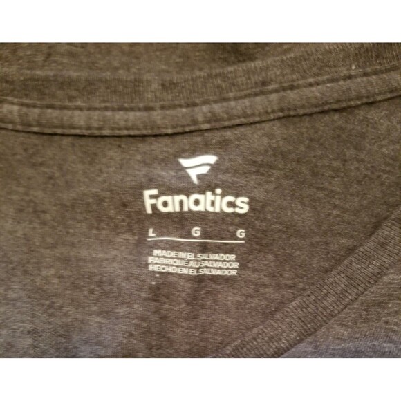 Pittsburgh Penguin's Women's Tee Shirt Size Large Gray V-Neck LOGO NHL Hockey - Picture 4 of 4